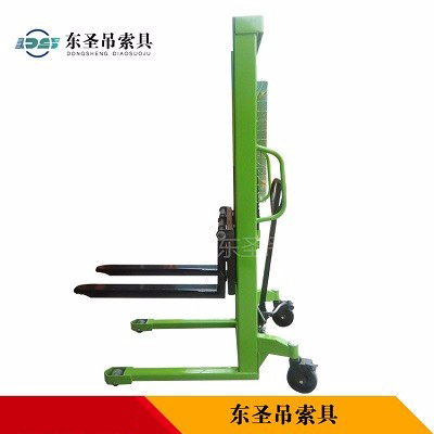 手動堆高車3噸技術(shù)參數(shù) 手動堆高車3噸技術(shù)參數(shù)